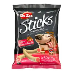 Snacks para perros con sabor carne asada en paquete de 50g.