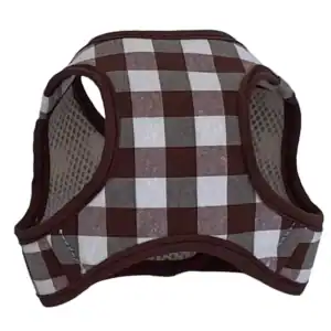 Alto texto: Chaleco de perro a cuadros en tonos marrón y beige con malla transpirable.