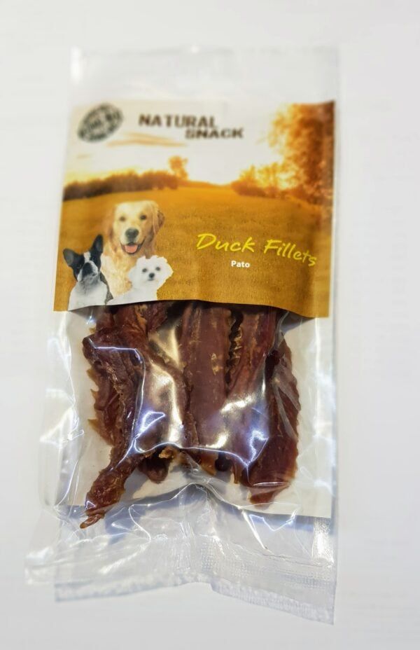 Carne de pato para mascotas, snack natural para perros y gatos, propuesta de alimentación saludable.