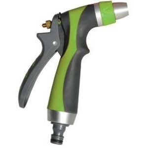 Manguera de riego con pistola ajustable para jardín y huerto.