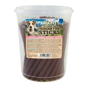 Alto text: Palitos de pescado para mascotas con salmón de 500 g.