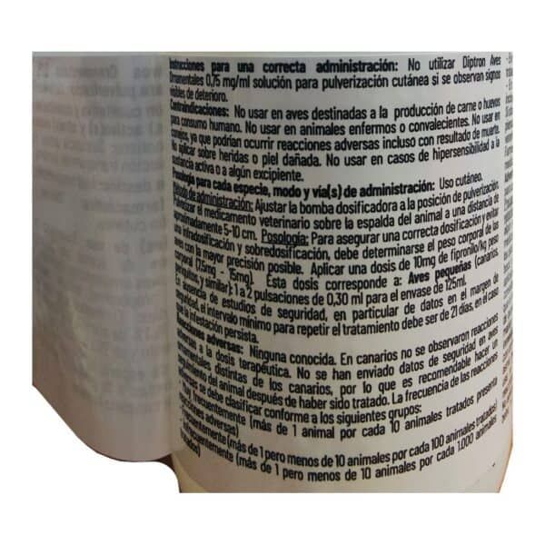 Medicamentos para aves en envase de 125 ml, instrucciones y dosis para tratamientos avícolas.