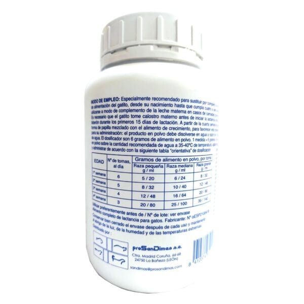 Alimento en polvo para gatos, indicado para diferentes edades y razas, con instrucciones para su correcta alimentación y dosificación.