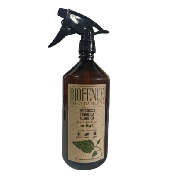 Insecticida biodegradable para plantas, protección contra hongos y plagas en la jardinería.