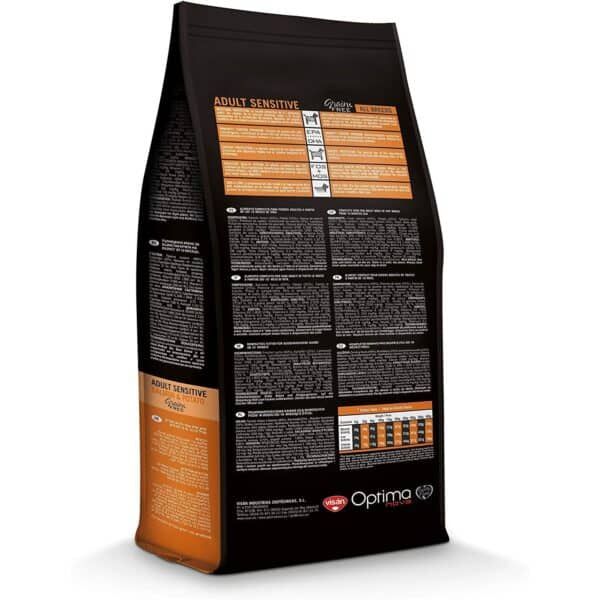 Alimento para mascotas adulto sensible con patata y salmón.