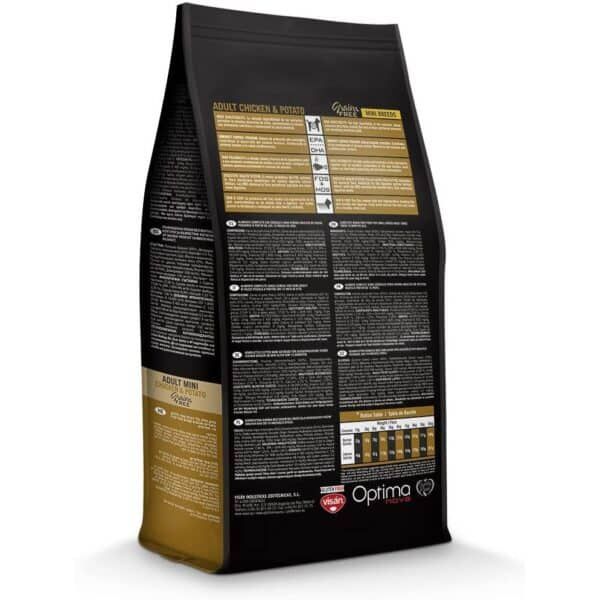 Alimento para perros adultos con pollo y patata en bolsa negra y dorada.
