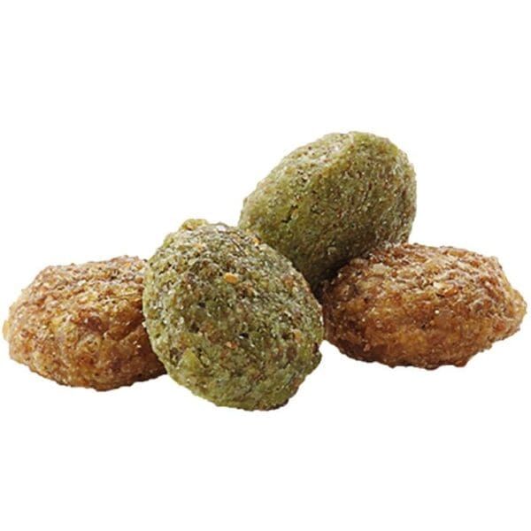 Croquetas de pollo crujientes y sabrosas, comida casera, bocadillo de aperitivo, ideal para reuniones y meriendas variadas en España.