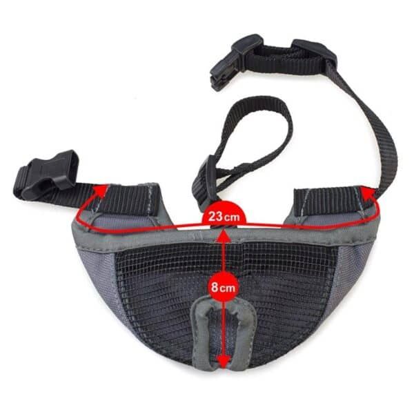 Correa para mascotas ajustable con cierre de seguridad, ideal para paseos seguros.