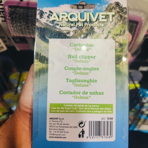 Cuidado del pelaje y uñas del perro con productos naturales para mascotas en Tienda TodoMASKOTAS.