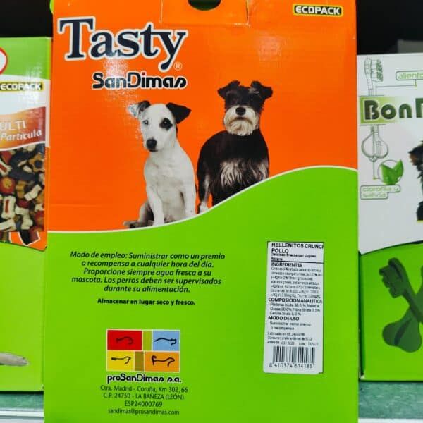 Sacos de golosinas para perros Tasty SanDimar en caja naranja, ideal para premiar a tu mascota.