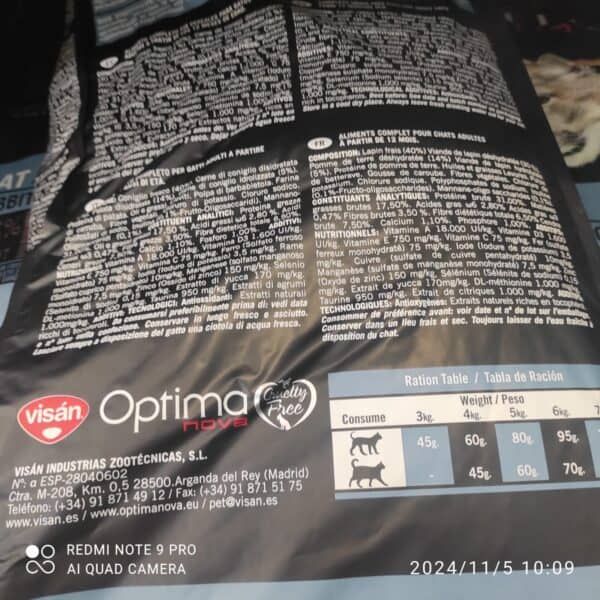 Alimento para mascotas, bolsa de comida para perros y gatos, alimentación completa y balanceada para mascotas.