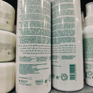 Gato de peluche en tienda online TodoMASKOTAS, opción ideal para coleccionistas y niños amantes de los animales de peluche.