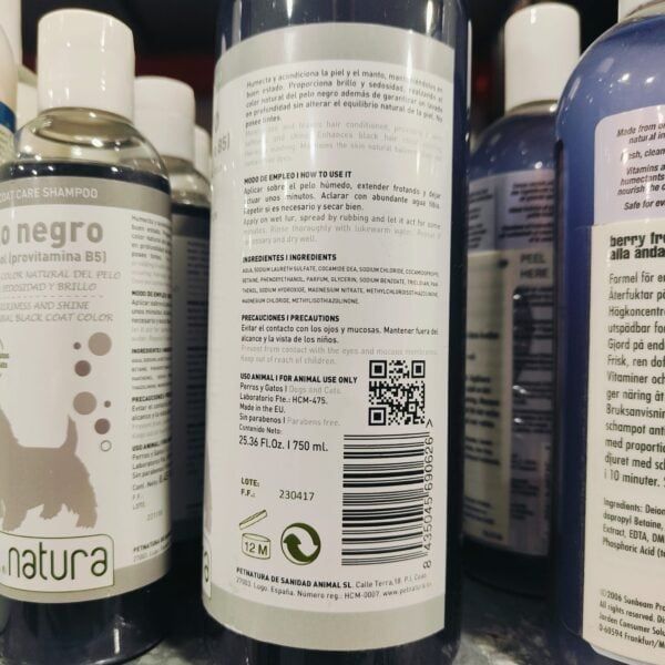 Limpiador para mascotas, shampoo natural para perros y gatos, cuidado del pelaje, cuidado de la piel en mascotas.