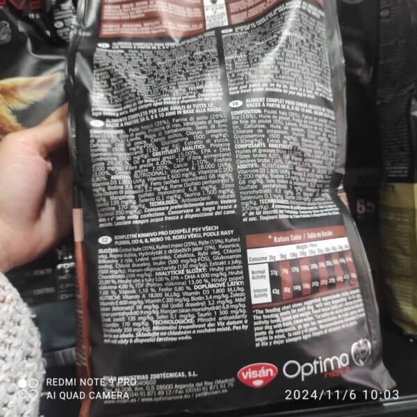 Alimento para perros y gatos con ingredientes balanceados y nutrientes esenciales, ideal para la salud y energía de tus mascotas.