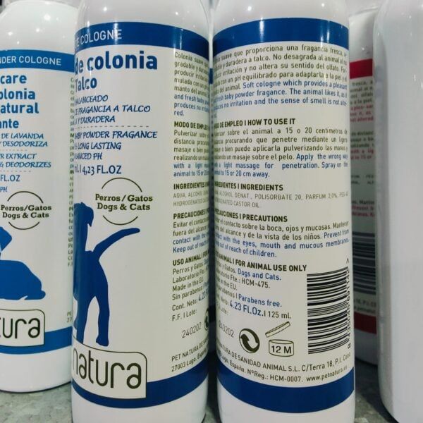 Colonia para mascotas, aroma duradero, fragancia a talco, long lasting, para perros y gatos.