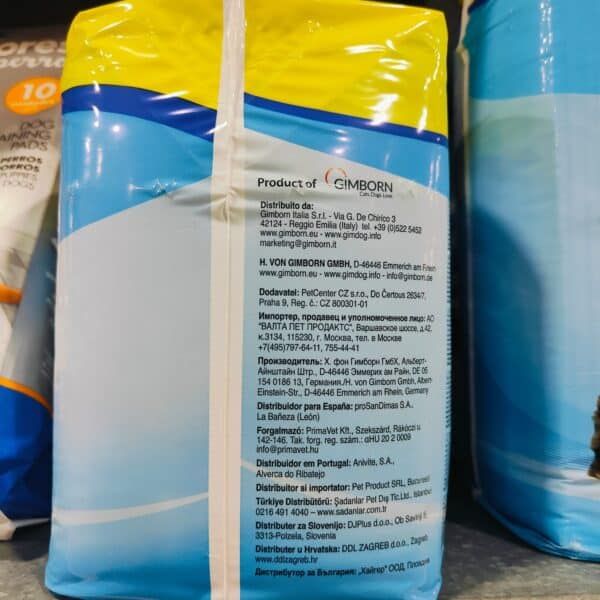 Galletas para mascotas en envase con instrucciones de uso y distribución, ideal para perros y gatos, marca Gimborn y PetCenter.