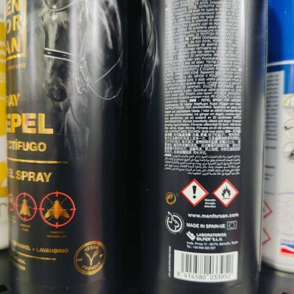 Aerosol antimoscas profesional, repelente de insectos en spray, di expressedno puede reconocer el contenido exacto, solo la descripción visual.