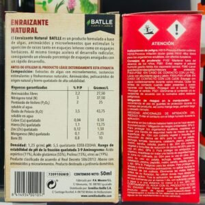 Enraizador natural con algas y microelementos para plantas, promueve el crecimiento saludable.