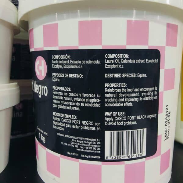 Laurel oil para caballos, estimulante y fortalecedor del casco, uso en equinos, tratamiento natural para la salud equina.