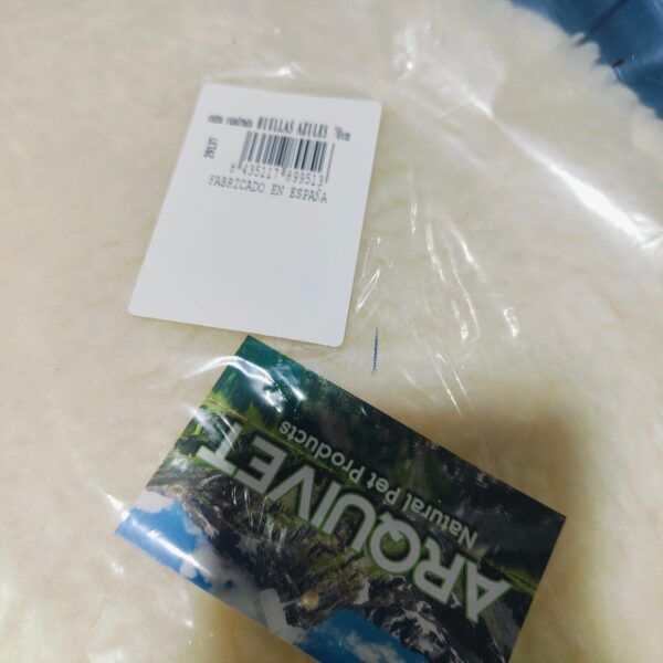 Etiqueta de producto con código y fabricación en España para artículos de TodoMASKOTAS.