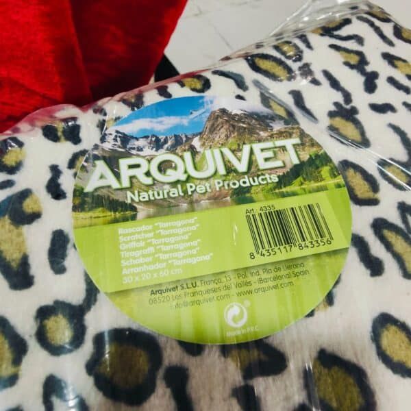 Tienda de artículos para mascotas online, juguetes y productos naturales para animales.