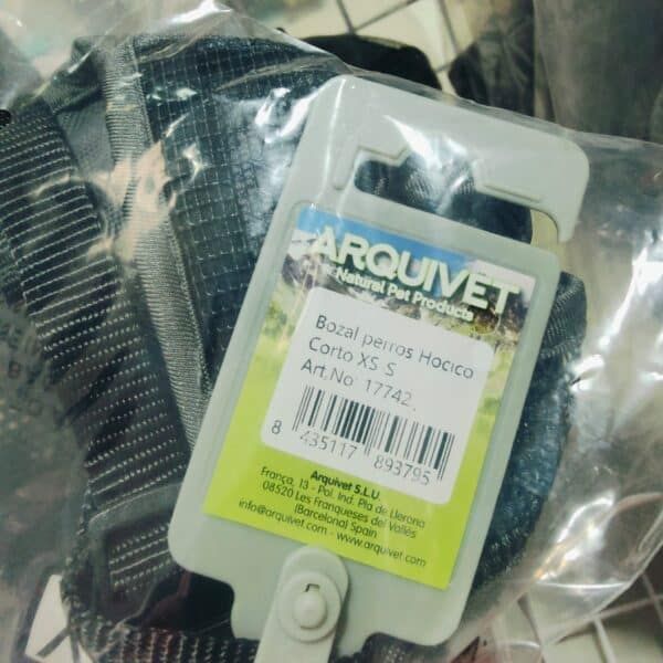 ArquiVet - Accesorios para mascotas, distribuidor oficial en España, productos naturales para perros y gatos.