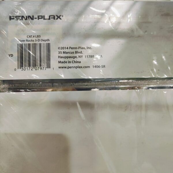 Barra de acero con etiqueta Penn-Plax para decoración de acuarios acuáticos.