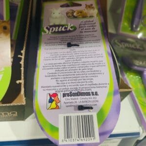 Juguete de mascota con instrucciones para cuidado y higiene específicos para mascotas.