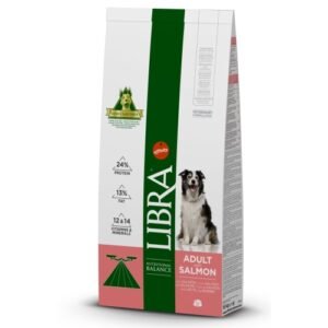 Alimento para perros adult clientes con salmón y equilibrio nutricional natural.