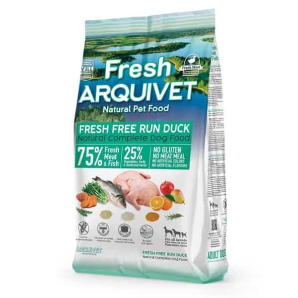 Arquipet comida natural para perros con pato sin gluten, sin colorantes artificiales, 75% carne y pescado.