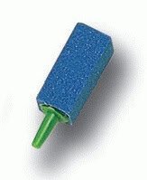 Foam de limpieza azul con mango verde, ideal para higiene y mantenimiento.