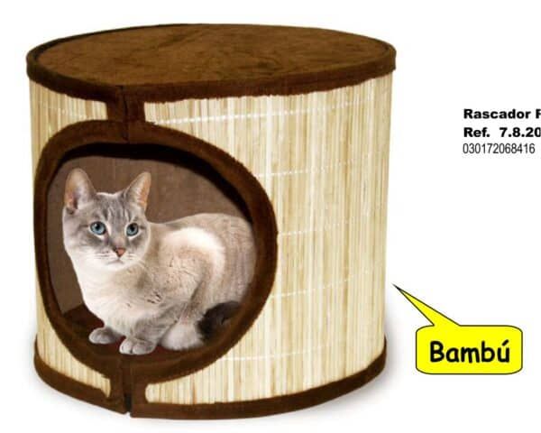 Juguete rascador para gatos con estructura de bambú y zona de descanso, ideal para mascotas.