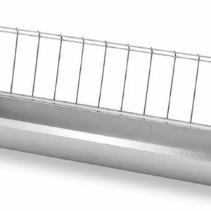 Cortador de césped con mango metálico y base robusta para jardín.