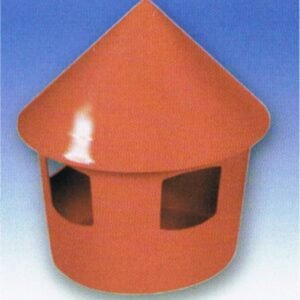 Casa de madera para mascotas, perfecta para gatitos y perros pequeños, en color naranja y diseño divertido.