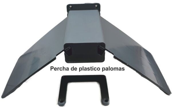 2. Alas de plástico para decoración de palomas, resistente y duradera.
