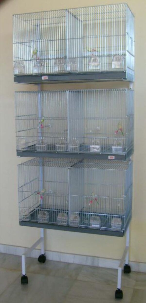 Jaula para pájaros grandes, jaula multi-nivel para aves, jaula para aves con base en ruedas, jaula espaciosa para mascotas aviarias.