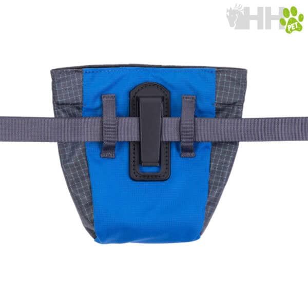 Bolsa de cinturón para mascotas, ideal para paseos y senderismo. Material resistente y ajustable para mayor comodidad.