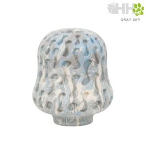 Color gris con efecto marmol en una figura de cerámica o resina para decoración de mascotas.