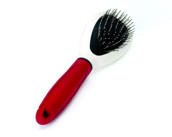 Cepillo suave y eficaz para perros y gatos, ideal para un pelaje sin enredos ni pelo muerto.