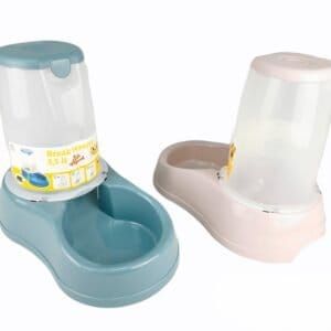 Comedero para mascotas con capacidad de 3,5 litros, ideal para perros y gatos, resistente y fácil de limpiar.