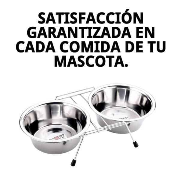 Dos comederos de acero inoxidable para mascotas con soporte doble.