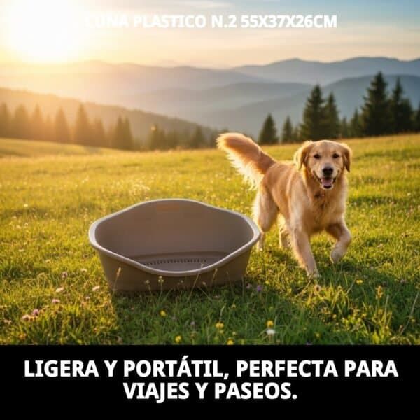 Cuna de plástico resistente y portátil ideal para viajes y paseos con mascotas.