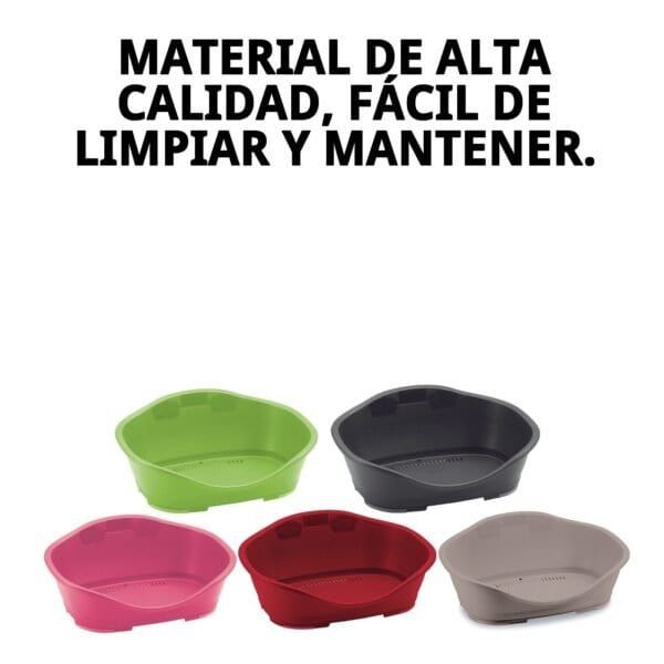 Cuna de plástico N.3 con dimensiones 65x42x30cm, ideal para bebés y fácil de limpiar.