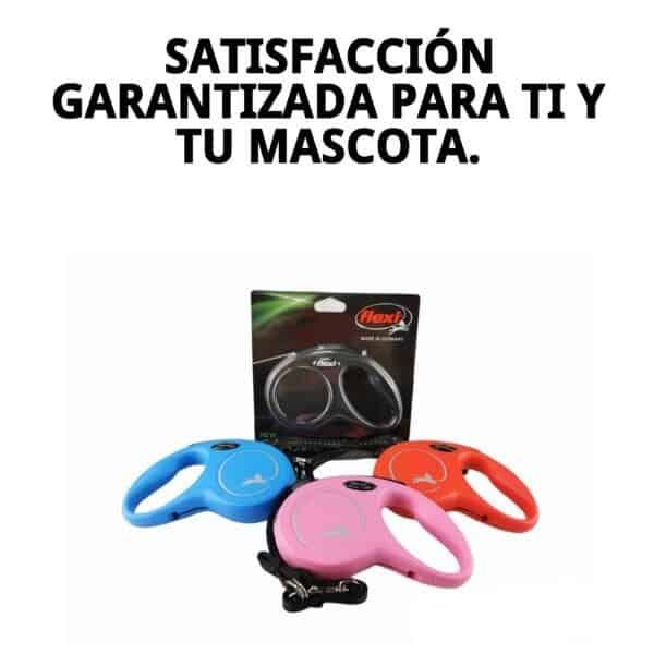 Correa extensible y ligera para mascotas en varios colores, control y libertad de movimiento garantizados.